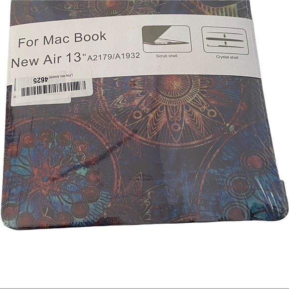 2020 MacBook Air 13” Hard Shell Case Crop Circles - Picture 3 of 6